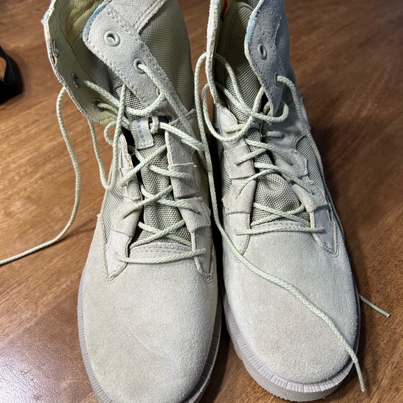 Sorel Light Tan Lace-Up Boots - Picture 4 of 4